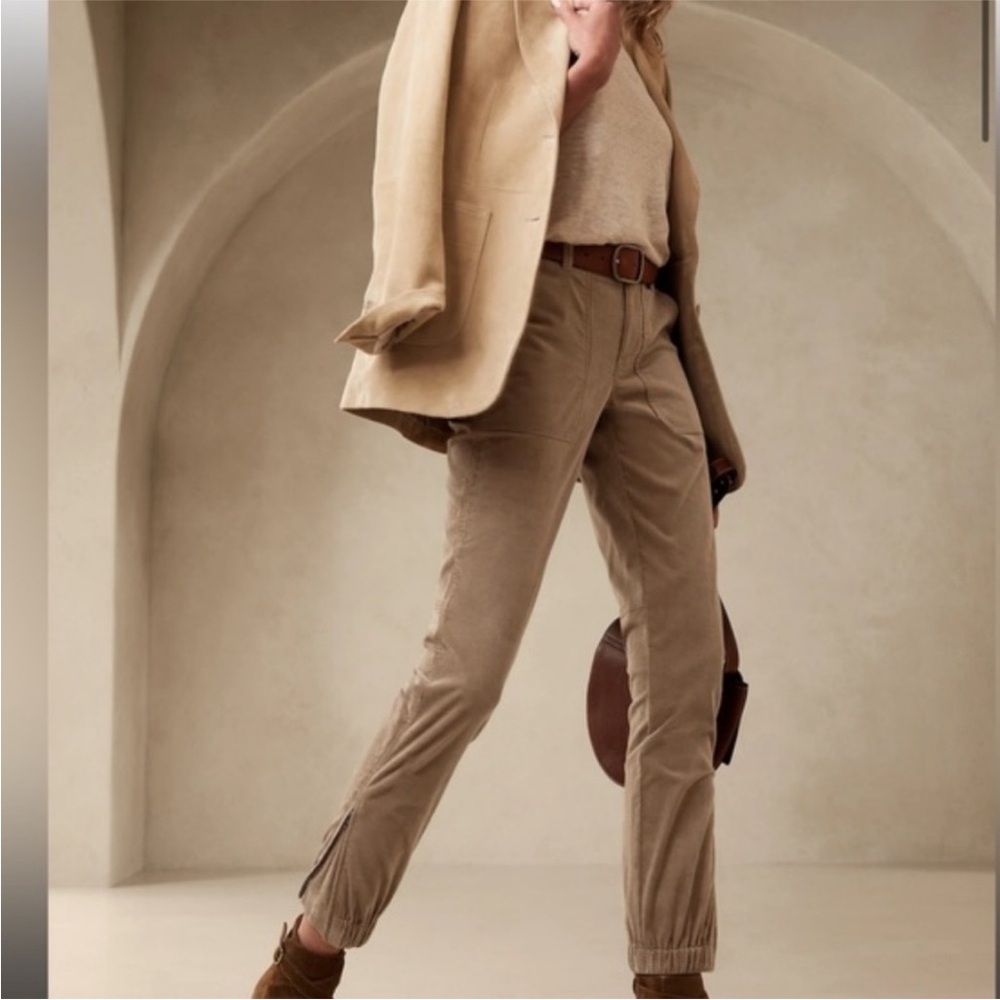 Banana Republic | Women's Tan Corduroy Ankle Zip Utility Joggers Size 12